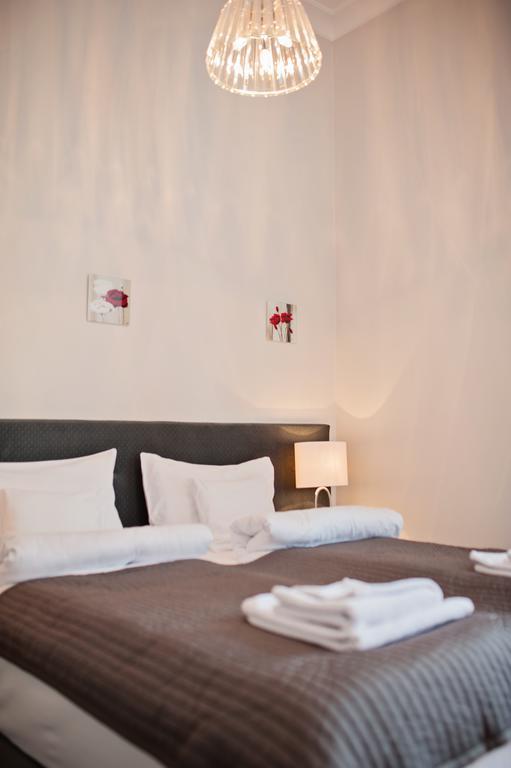 City Center Rooms Poznan Luaran gambar