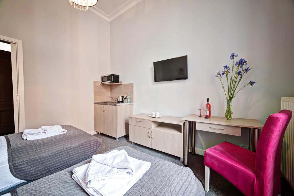 City Center Rooms Poznan Luaran gambar